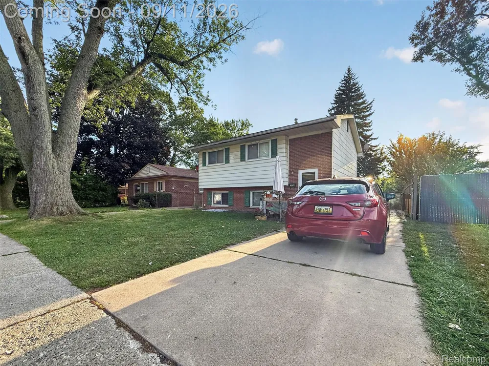 5418 Harding Street Dearborn Heights City, MI 48125