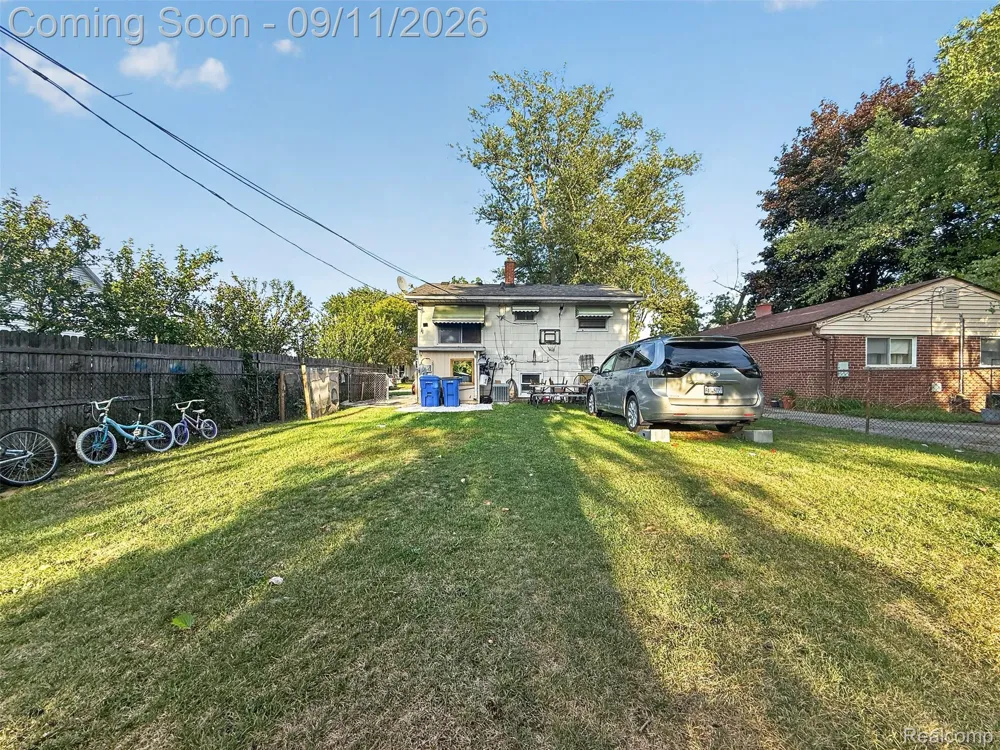 5418 Harding Street Dearborn Heights City, MI 48125