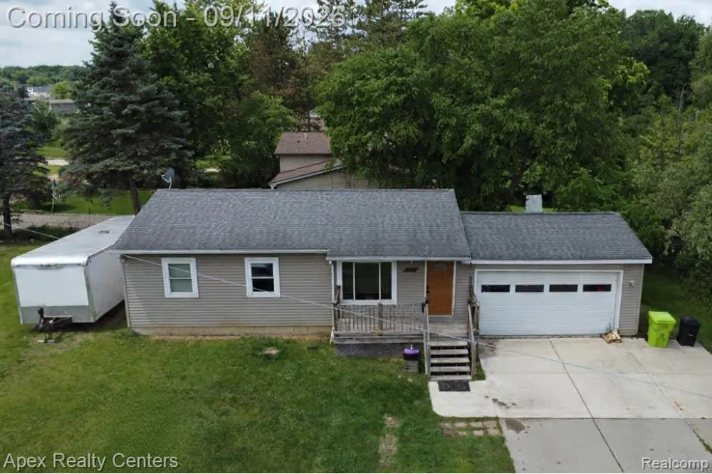 10530 Parshall Avenue White Lake Charter Township, MI 48386