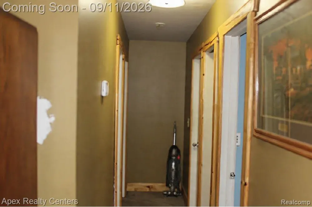 10530 Parshall Avenue White Lake Charter Township, MI 48386