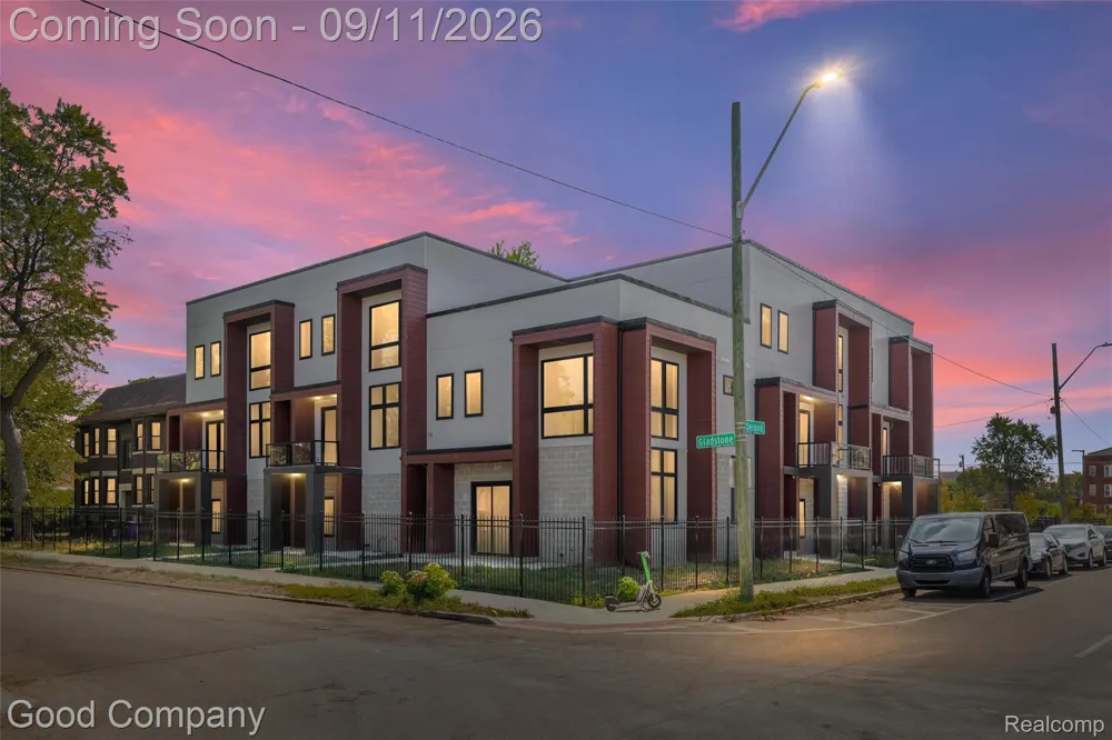 161 Gladstone Street Detroit City, MI 48202