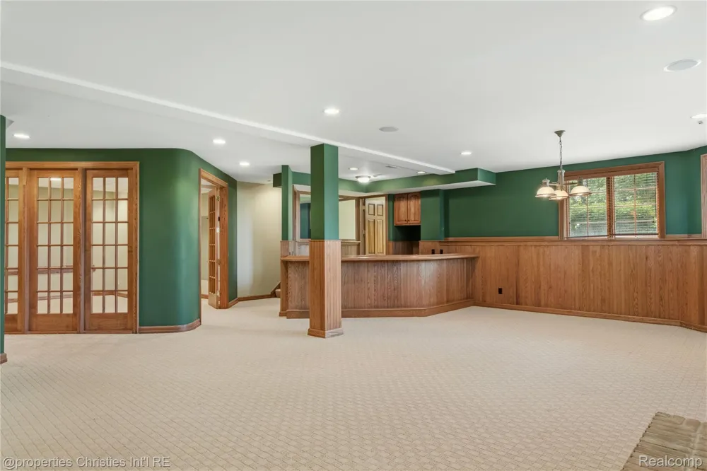 22853 Saint Andrews Drive Lyon Charter Township, MI 48178