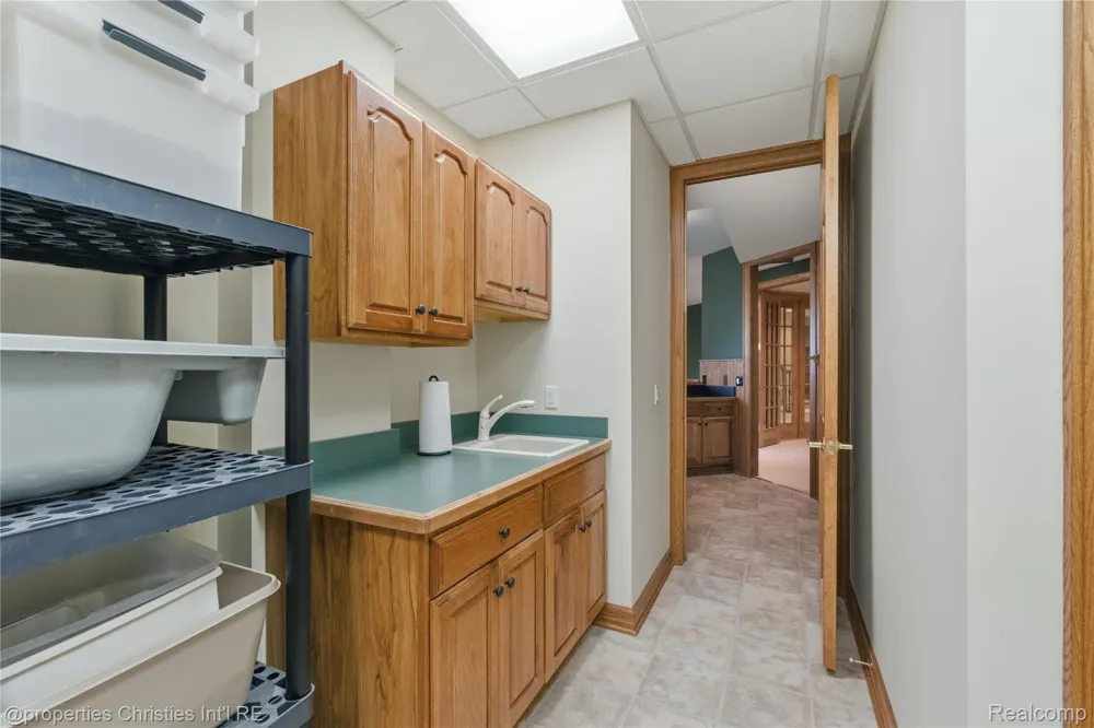 22853 Saint Andrews Drive Lyon Charter Township, MI 48178