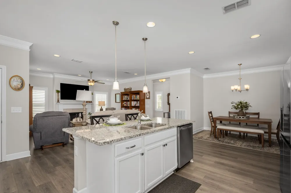 2444 Stonecenter Lane Murfreesboro, TN 37128