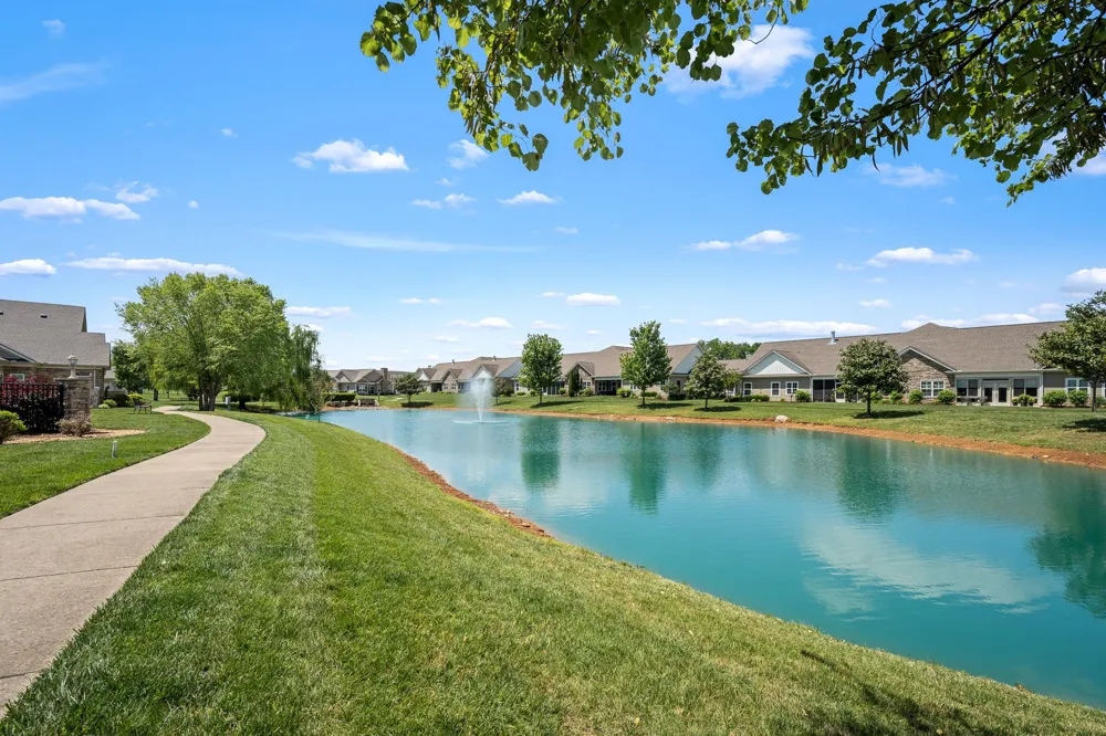 2444 Stonecenter Lane Murfreesboro, TN 37128