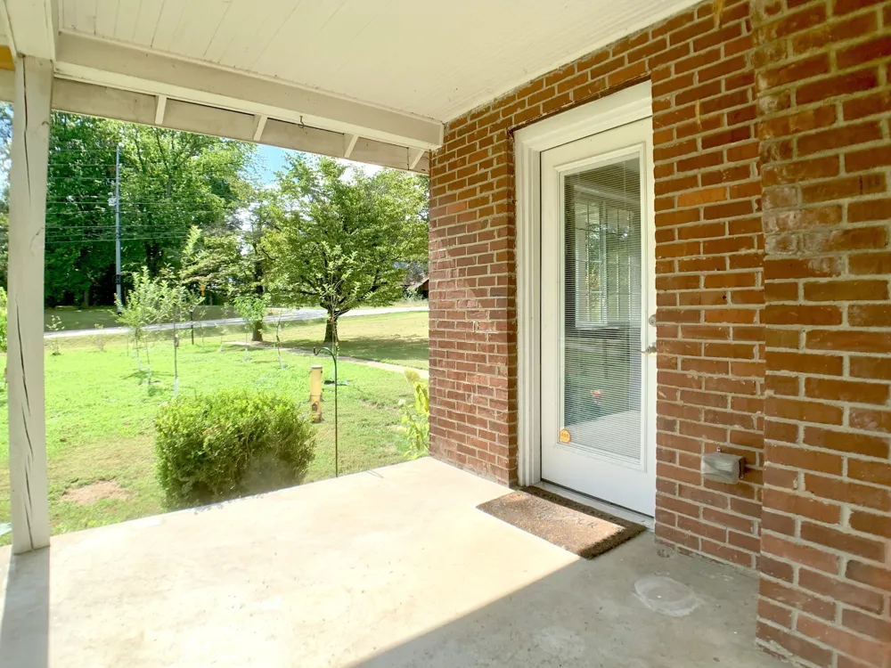 135 Antioch Rd Clarksville, TN 37040