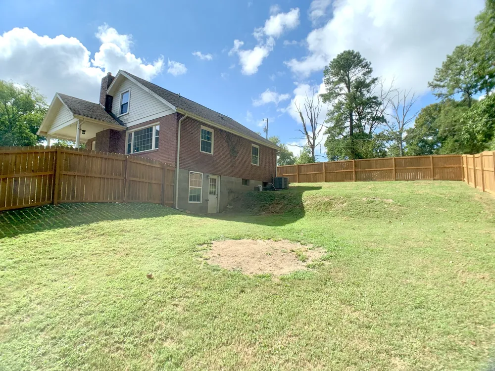 135 Antioch Rd Clarksville, TN 37040