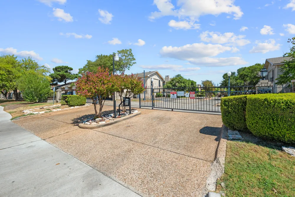 8400 Jamestown Drive #426 Austin, TX 78758