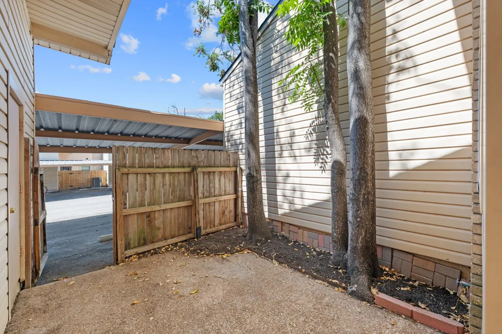 8400 Jamestown Drive #426 Austin, TX 78758