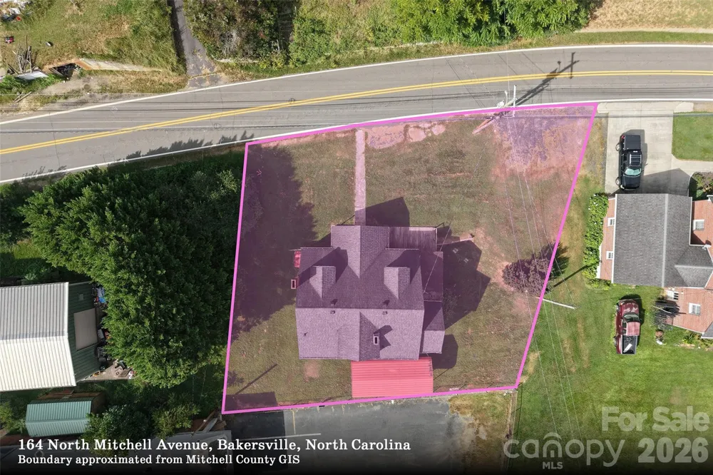 164 Mitchell Avenue Bakersville, NC 28705