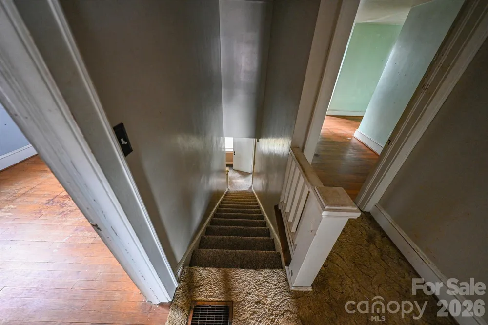 164 Mitchell Avenue Bakersville, NC 28705