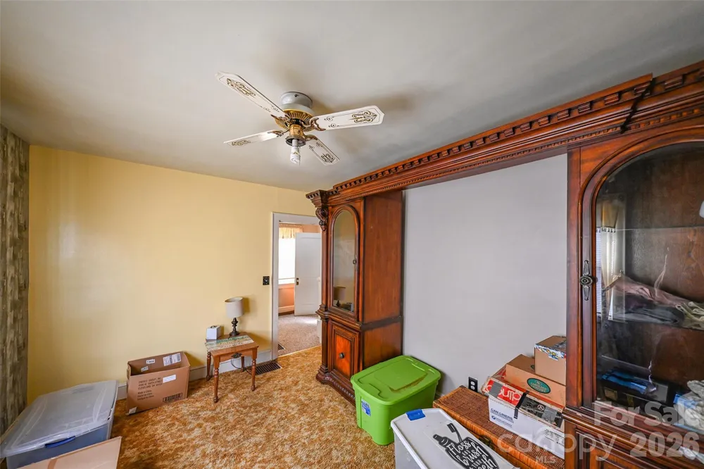 164 Mitchell Avenue Bakersville, NC 28705