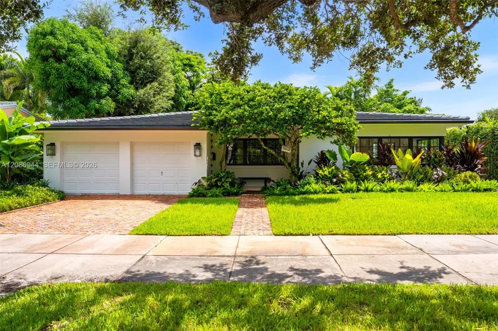 6609 Maynada St Coral Gables, FL 33146