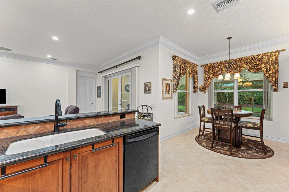 11025 Carmelcove Circle Boynton Beach, FL 33473