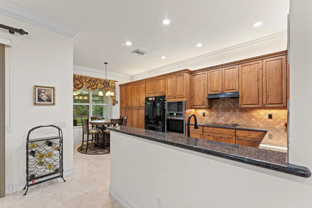 11025 Carmelcove Circle Boynton Beach, FL 33473