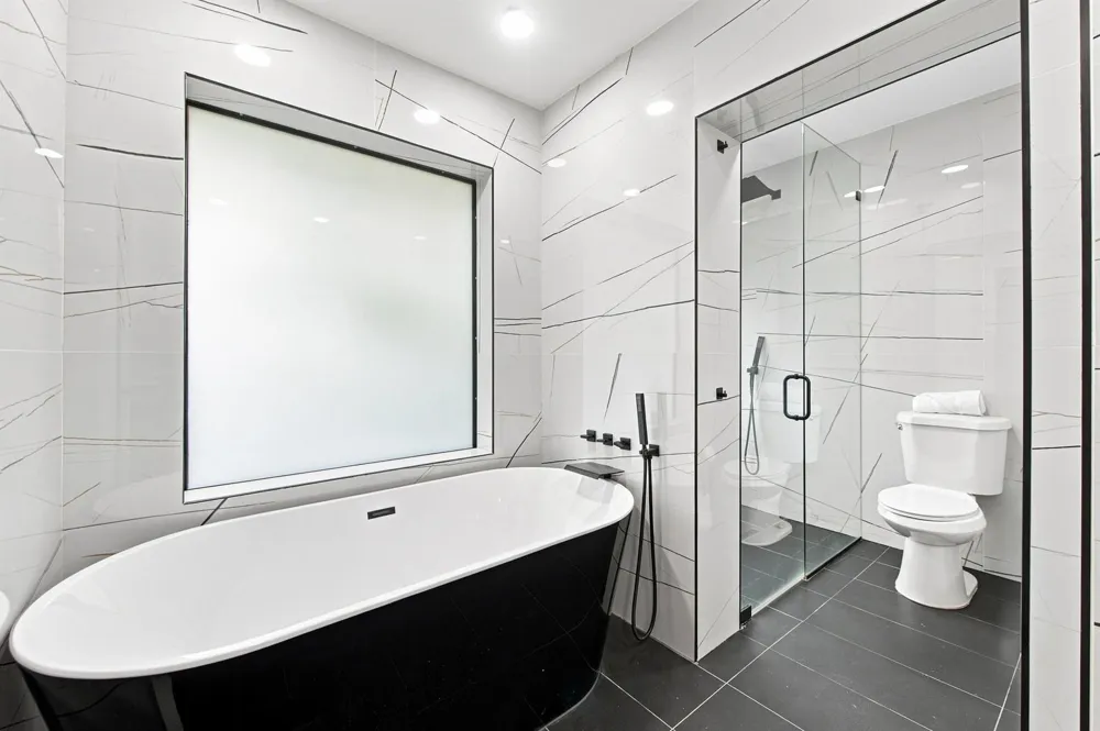 2457 NE 27th Terrace Fort Lauderdale, FL 33305