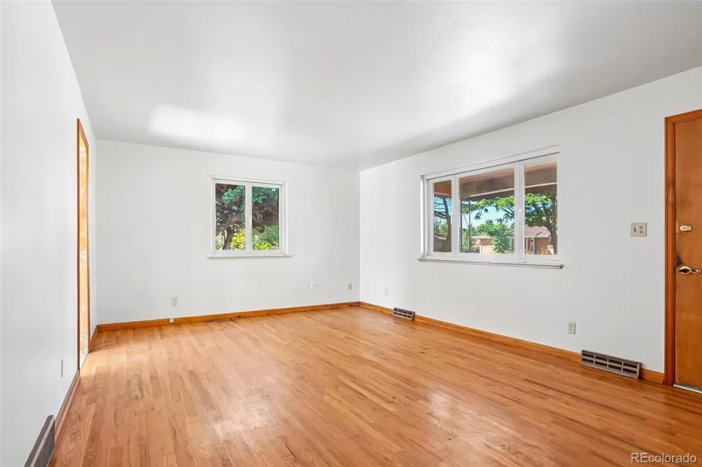 6348 Ingalls Street Arvada, CO 80003