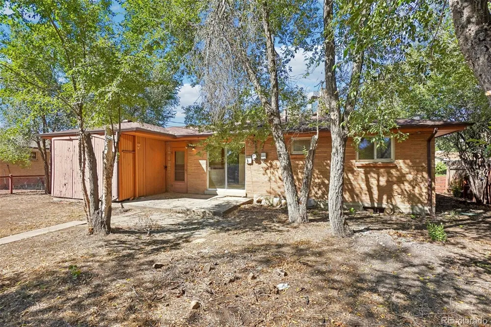 6348 Ingalls Street Arvada, CO 80003