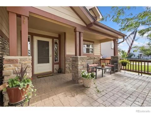 3405 Leopard Place
