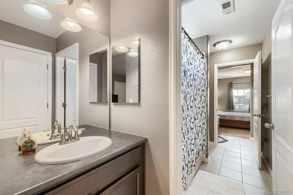 17067 E 99th Place Commerce City, CO 80022