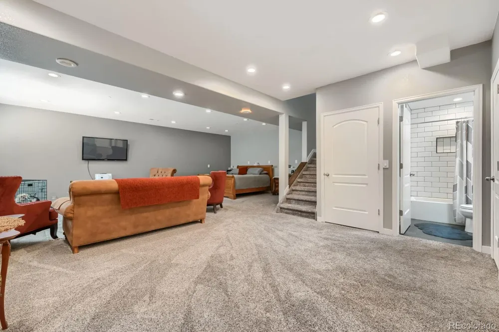 17067 E 99th Place Commerce City, CO 80022