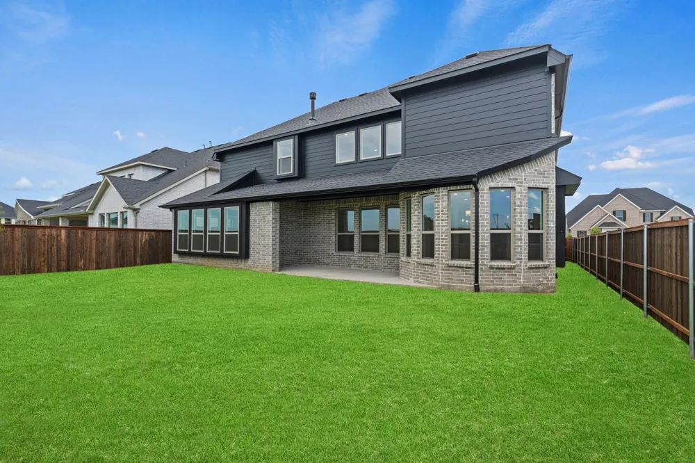 2821 Paddington Court Celina, TX 75009