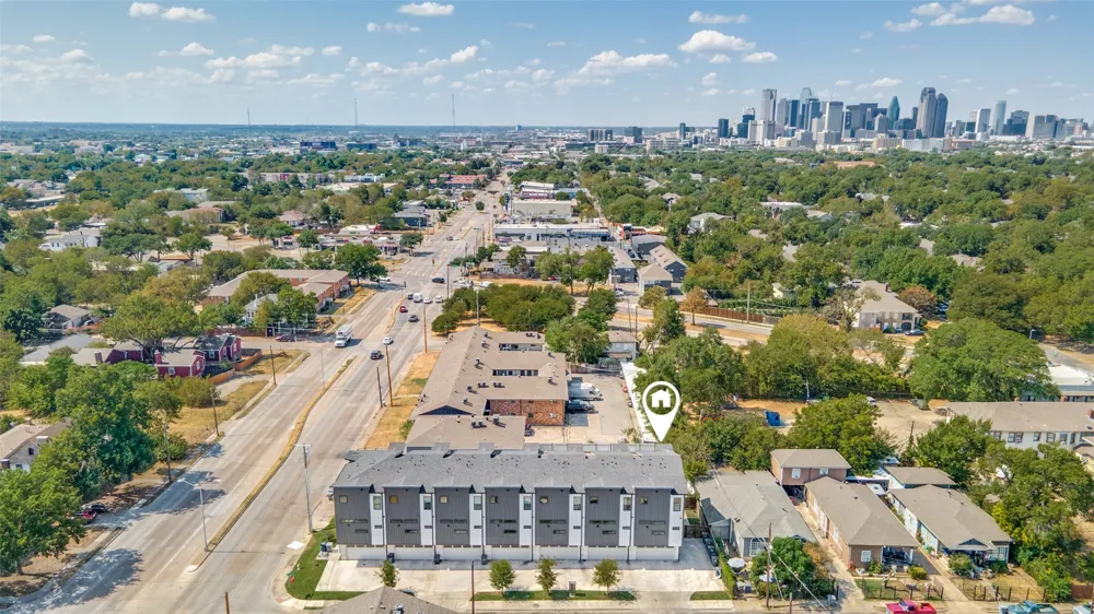 145 Henderson Avenue #107 Dallas, TX 75214