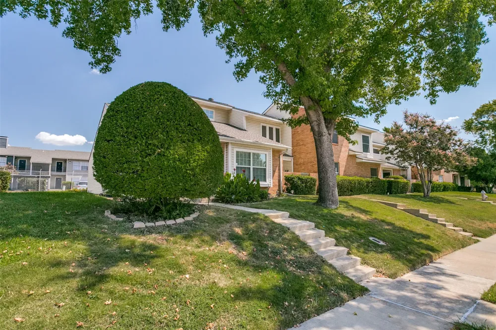 837 Summercreek Drive Lewisville, TX 75067