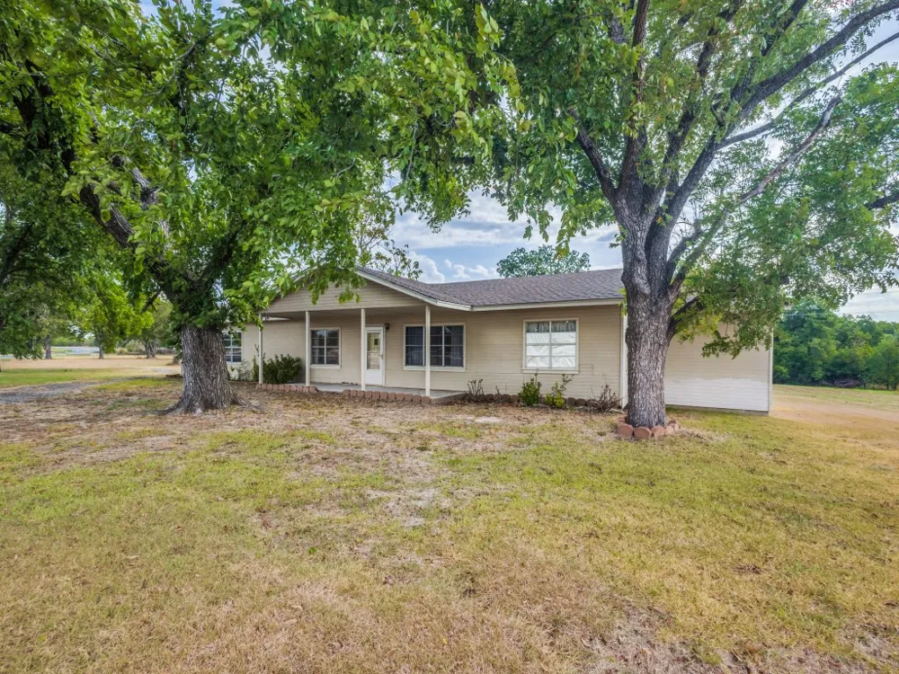 7253 Fm 2164 Sanger, TX 76266