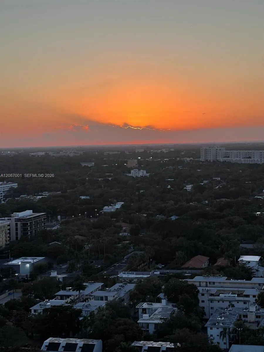 2678 Tigertail Ave #502 Miami, FL 33133