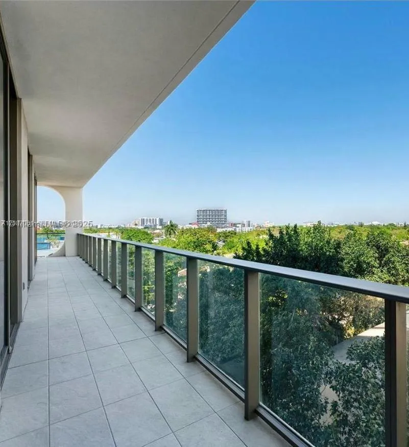 2678 Tigertail Ave #502 Miami, FL 33133