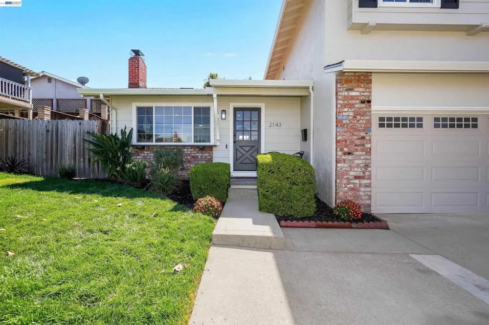 2143 Minnie St Hayward, CA 94541
