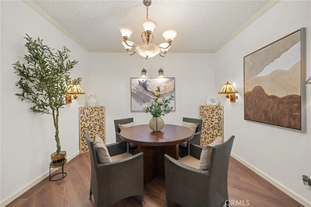 700 S Lake Avenue #109 Pasadena, CA 91106