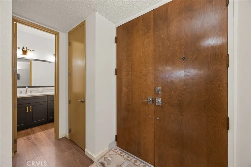 700 S Lake Avenue #109 Pasadena, CA 91106