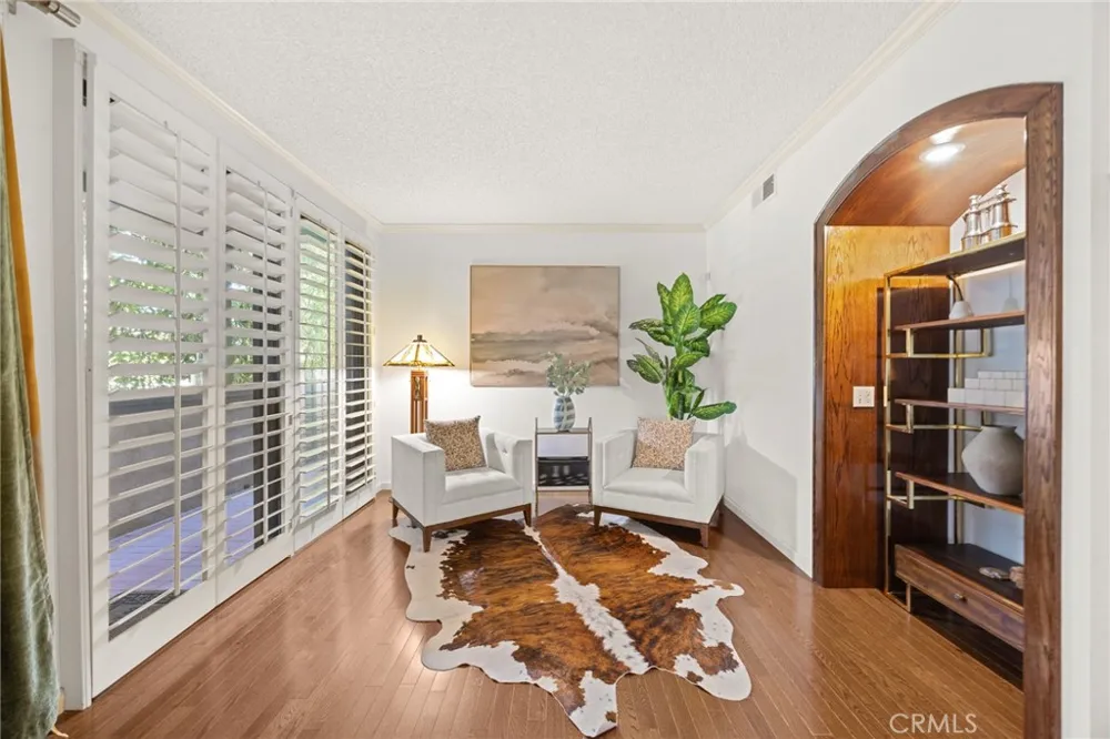 700 S Lake Avenue #109 Pasadena, CA 91106