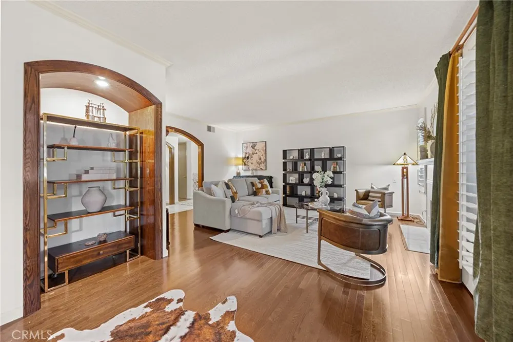 700 S Lake Avenue #109 Pasadena, CA 91106