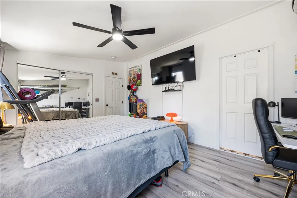 350 E San Jacinto E #49 Perris, CA 92571