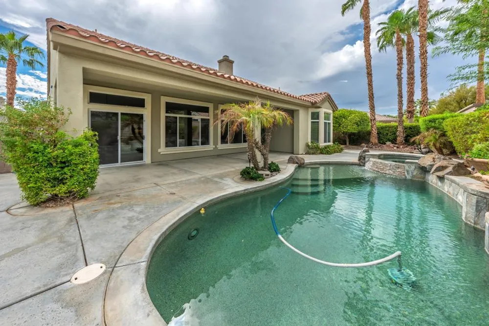35148 Minuet Drive Palm Desert, CA 92211