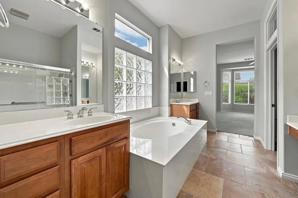 35148 Minuet Drive Palm Desert, CA 92211