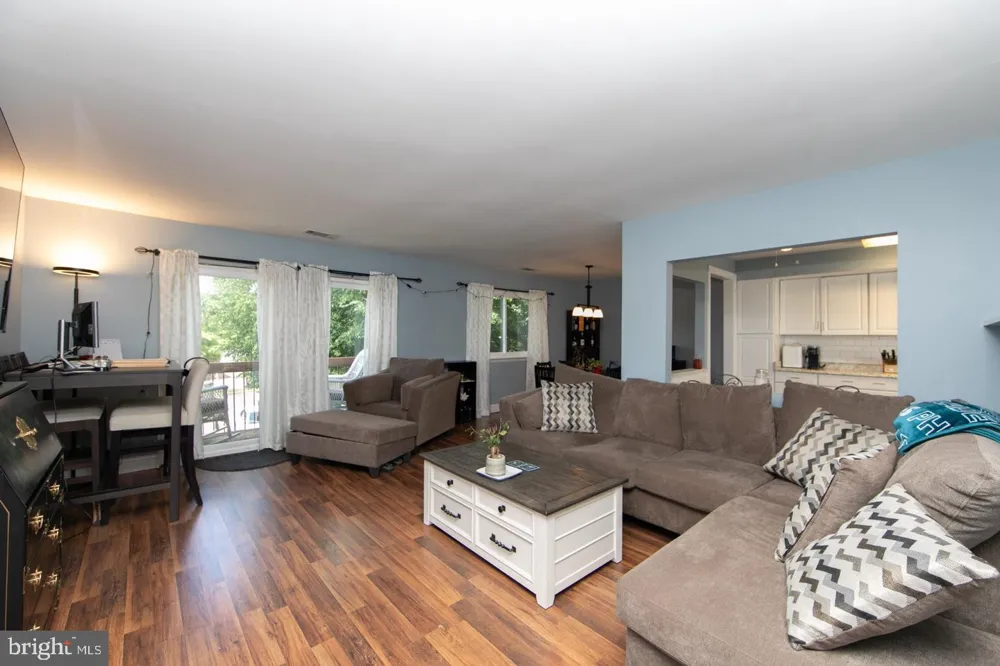 115 E KINGS HIGHWAY ##310 Maple Shade, NJ 08052