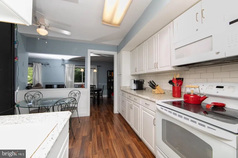 115 E KINGS HIGHWAY ##310 Maple Shade, NJ 08052