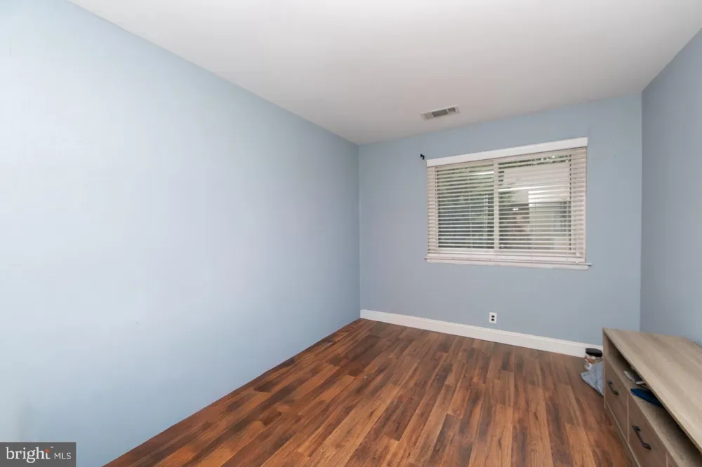 115 E KINGS HIGHWAY ##310 Maple Shade, NJ 08052