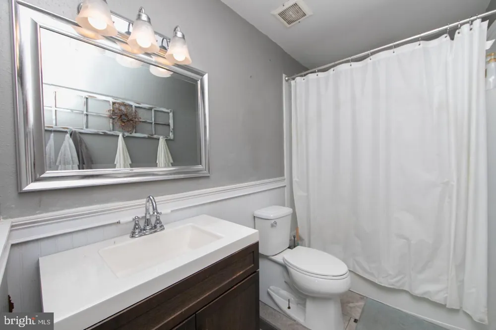 115 E KINGS HIGHWAY ##310 Maple Shade, NJ 08052