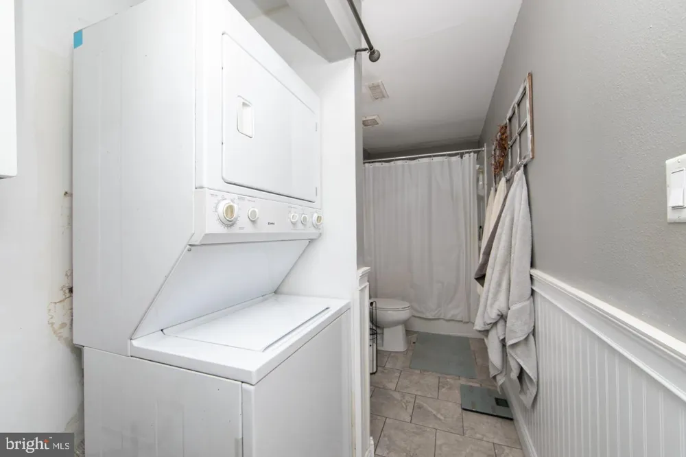 115 E KINGS HIGHWAY ##310 Maple Shade, NJ 08052