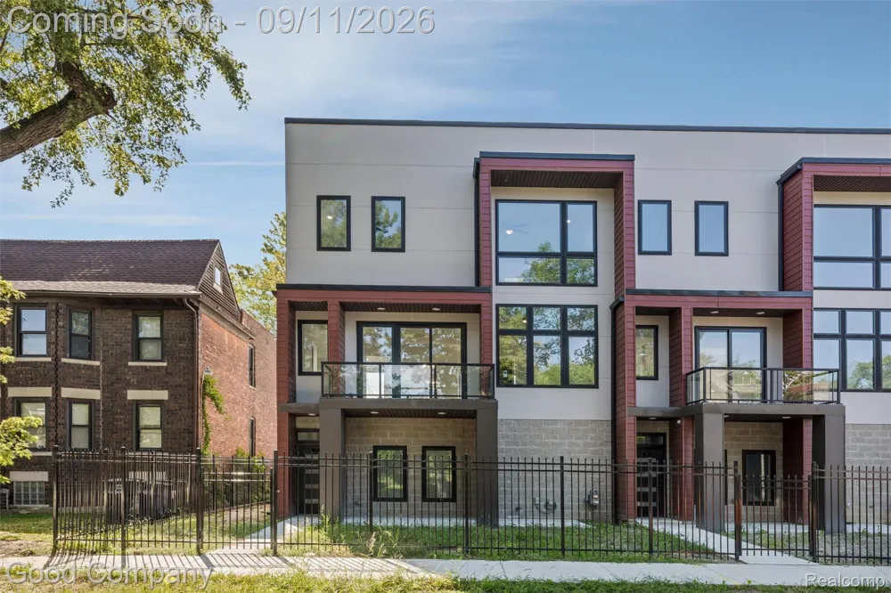 175 Gladstone Street Detroit City, MI 48202