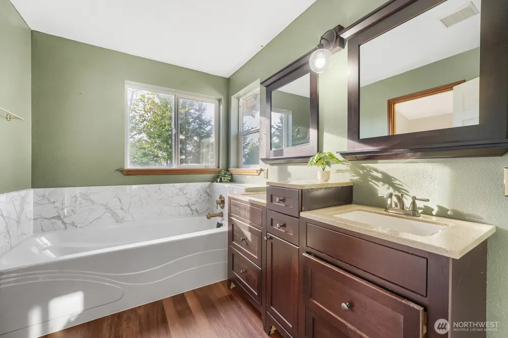 11404 173rd Avenue Ct E Bonney Lake, WA 98391