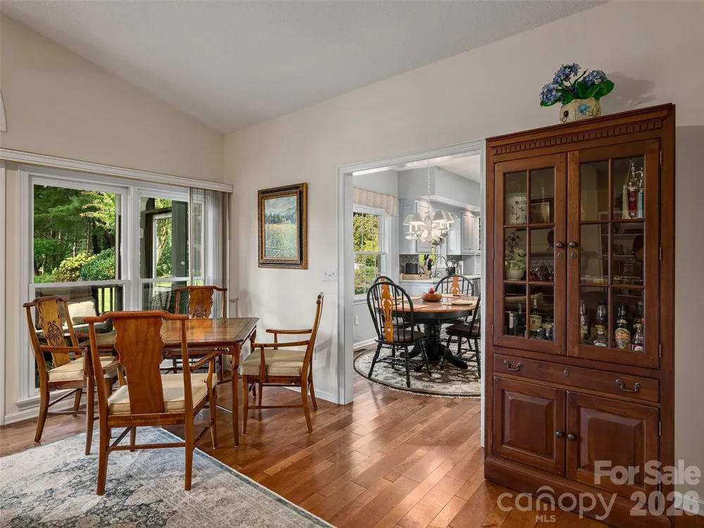 60 Beaumont Drive Hendersonville, NC 28739