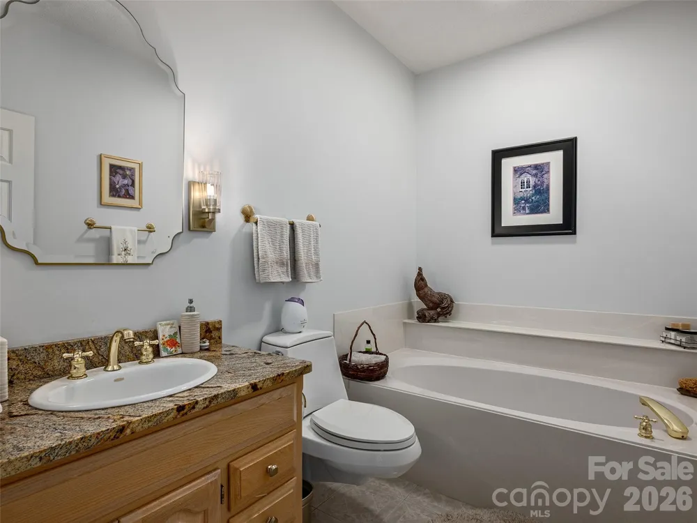 60 Beaumont Drive Hendersonville, NC 28739