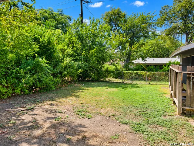 766 EDGEBROOK LN San Antonio, TX 78213