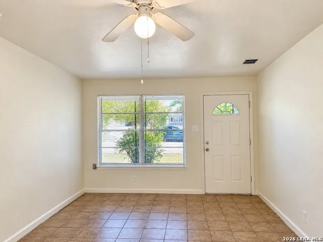 766 EDGEBROOK LN San Antonio, TX 78213